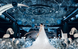 神秘而浪漫大气的蓝色星空海洋婚礼|华容激情无限