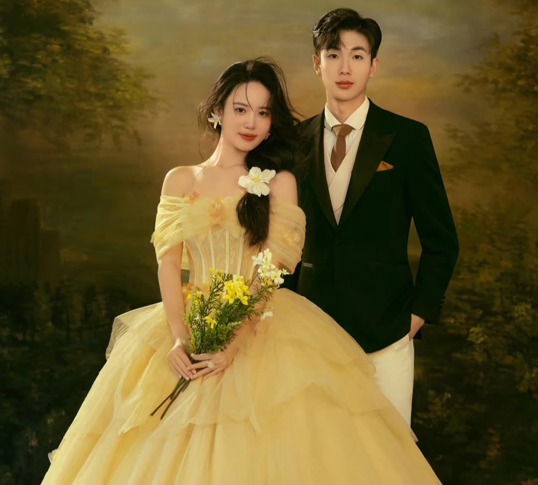 【優(yōu)格】昏黃色調(diào)~解鎖我的油畫(huà)少女婚紗夢(mèng)