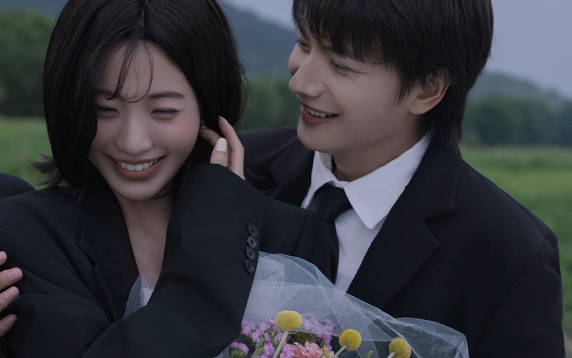 暮色情笺 | 青春电影般的画面 暮色山野纪实婚纱