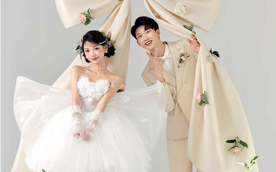 【西北龙摄影】可甜可盐蝴蝶结公主风婚纱照