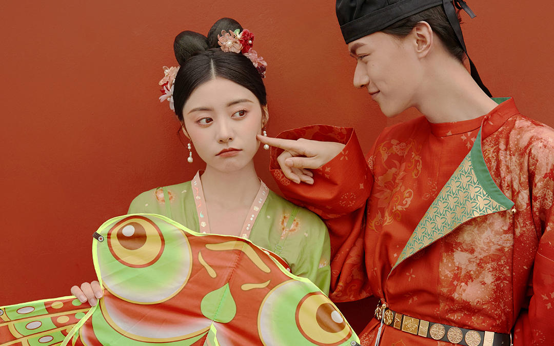 #丽致龙作品赏析‖两小无猜◎汉服传统系列