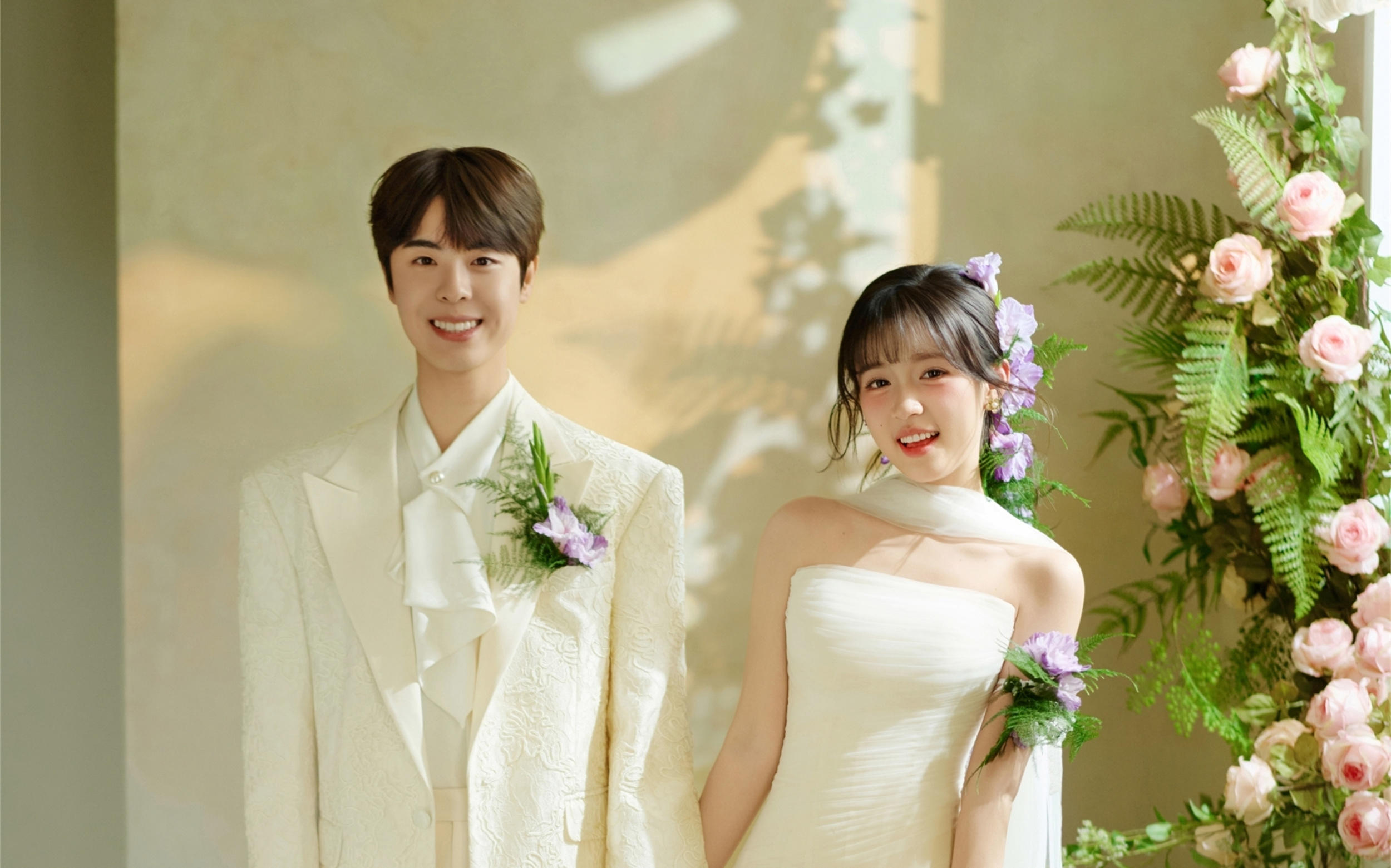 浪漫滿(mǎn)屋?法式少女的花房婚紗照~美呆了