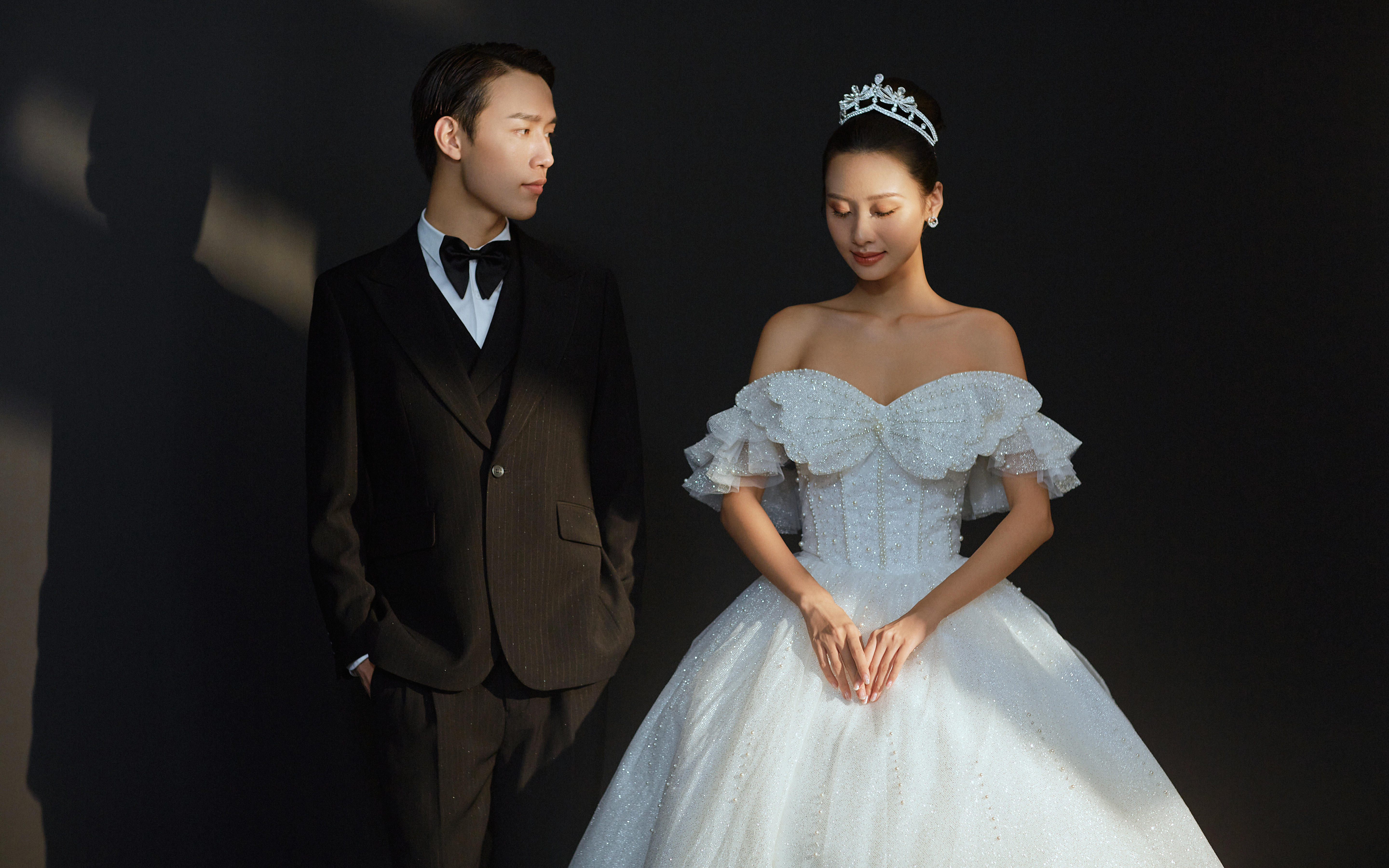 【内景光影】室内珠光高定婚纱照