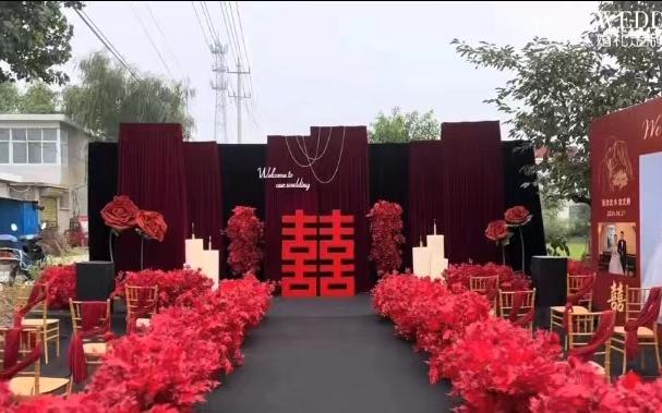 農(nóng)村戶外高級感紅色系婚禮策劃布置主持人攝影攝像