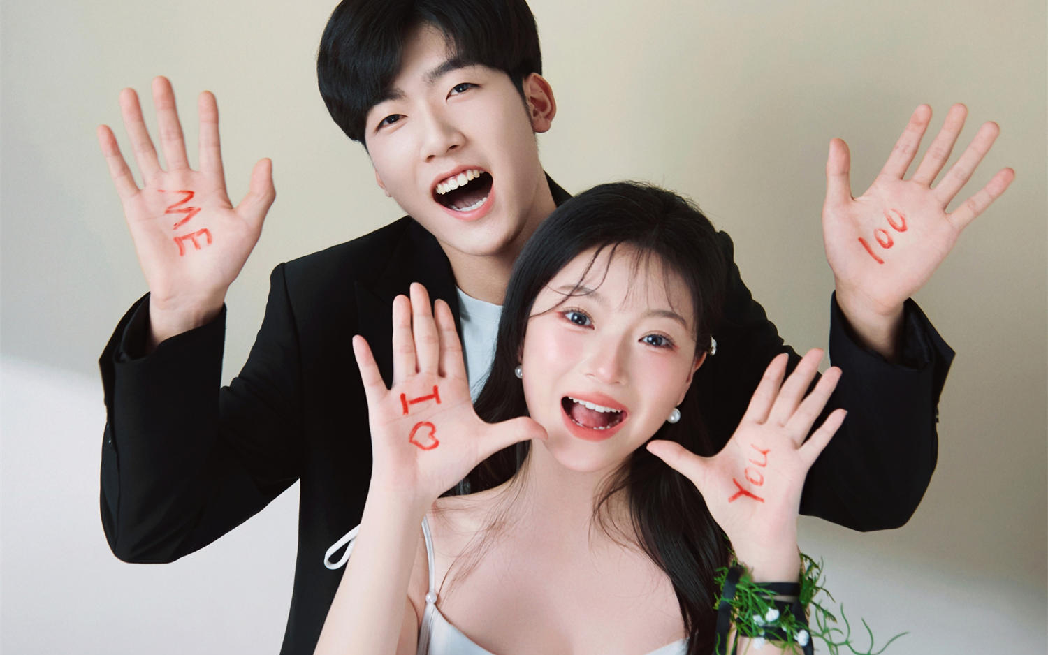 韓系ins風(fēng)婚紗照??把少女心藏進(jìn)白紗里?