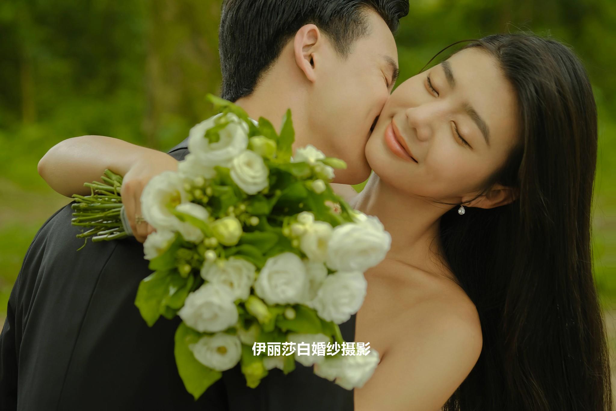 拍婚纱照1999-2999-3888-4699-