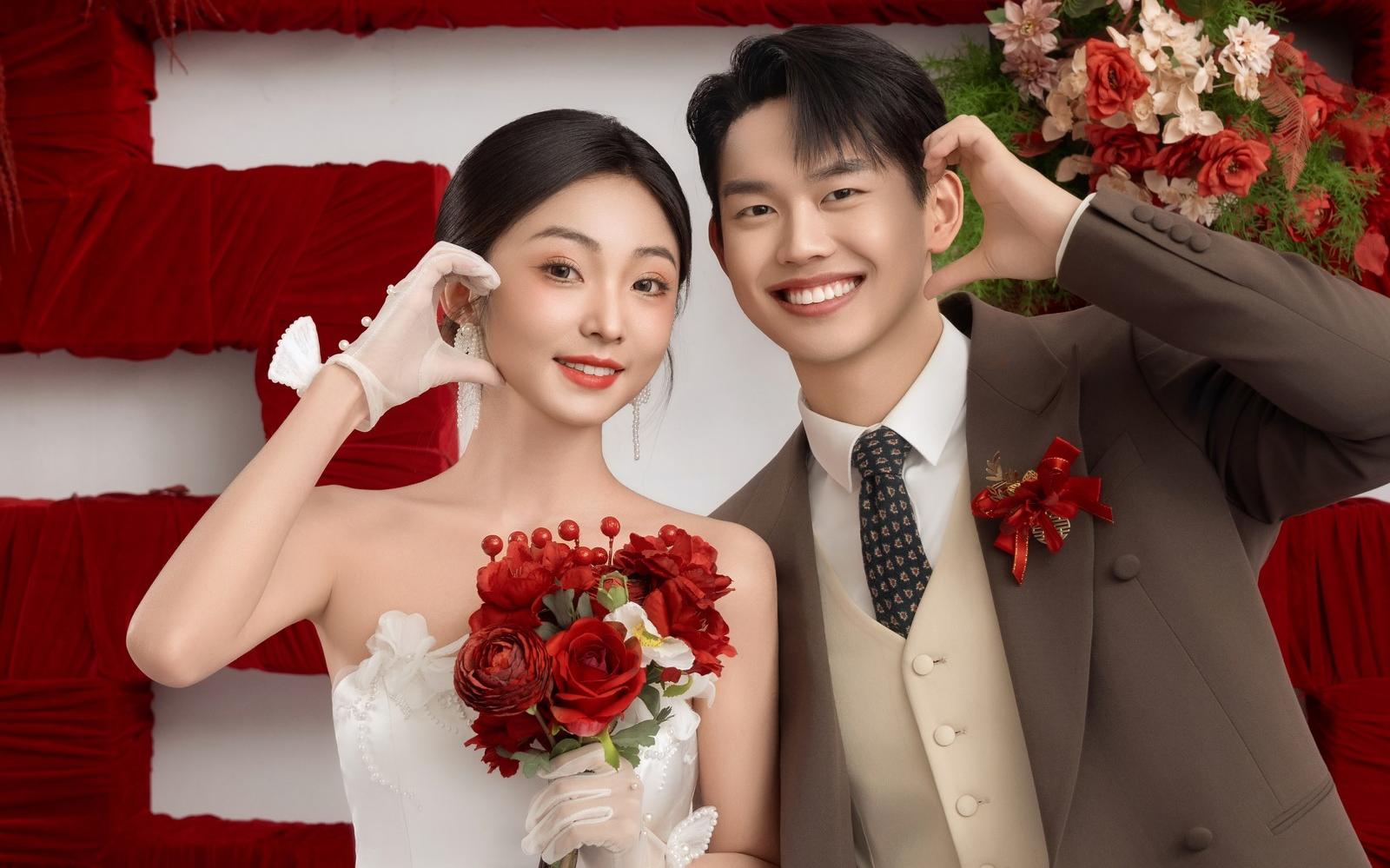 磕疯了‼️闭眼抄作业的喜嫁婚纱照快来拍呀