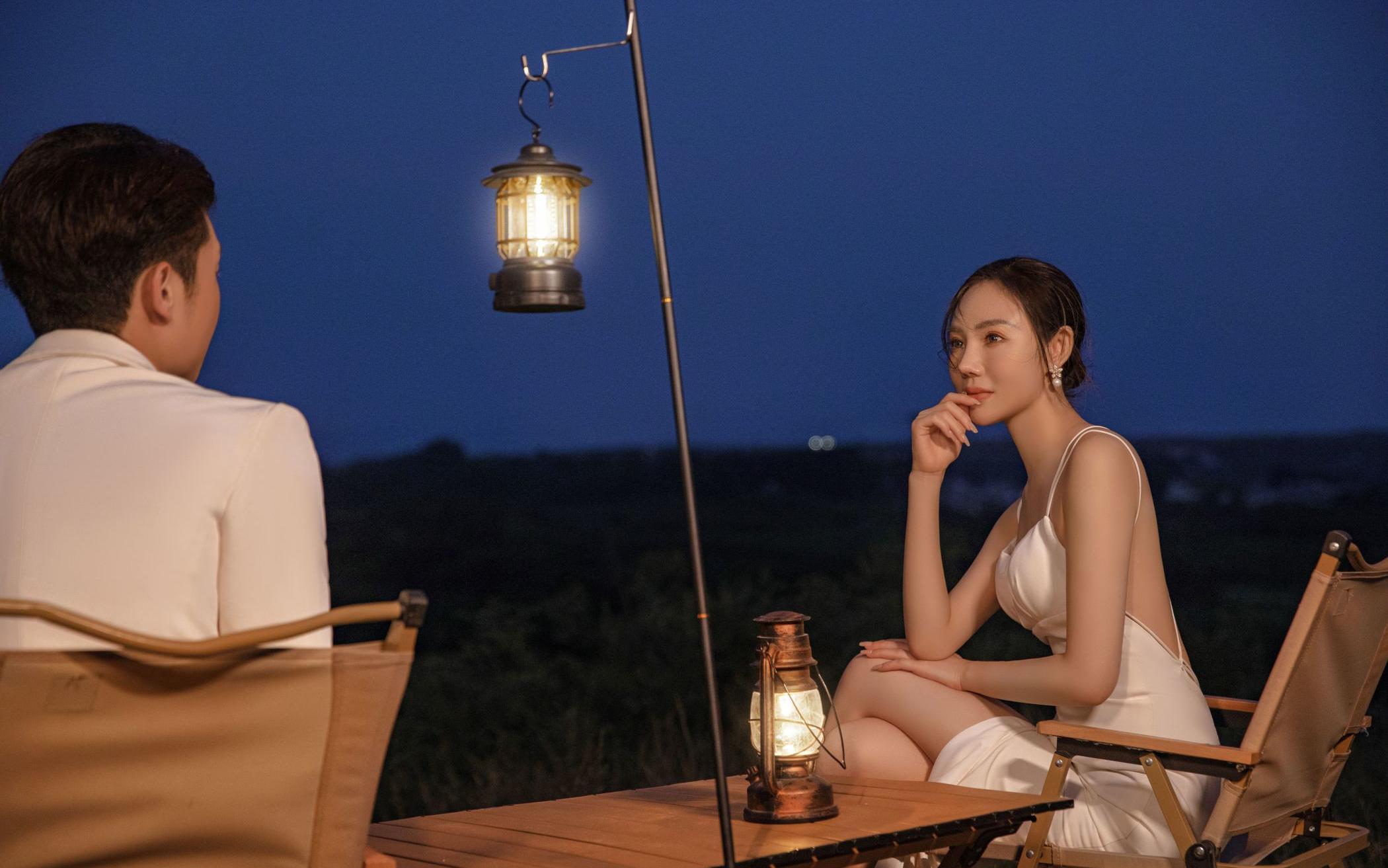 好美的夜景紀(jì)實(shí) 把我們的故事拍成電影
