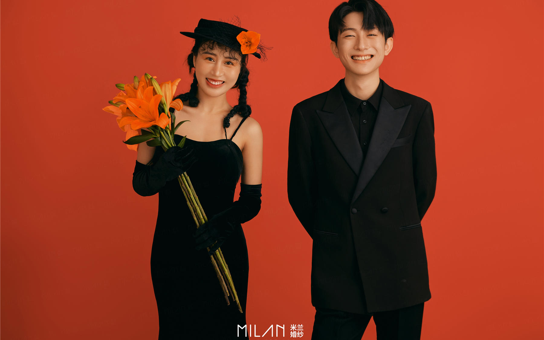 復(fù)古黑絲絨+橙紅撞色，高級感直接拉滿