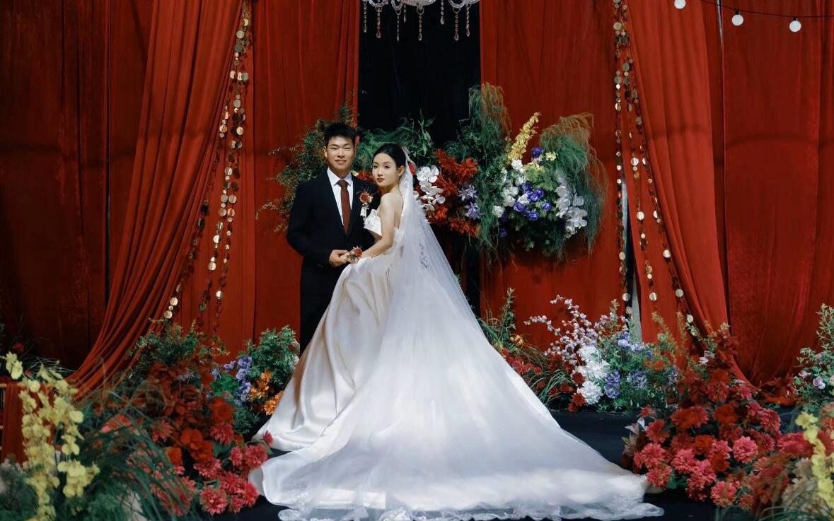 【红妆】长辈和朋友都夸好看的布幔婚礼