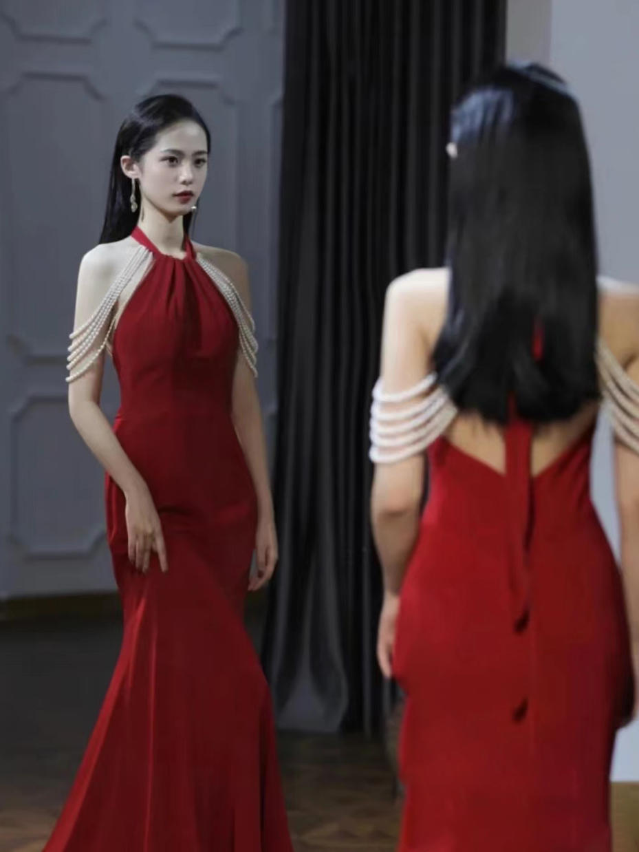 【限时特惠】资深化妆师全程跟妆3套妆容+敬酒服
