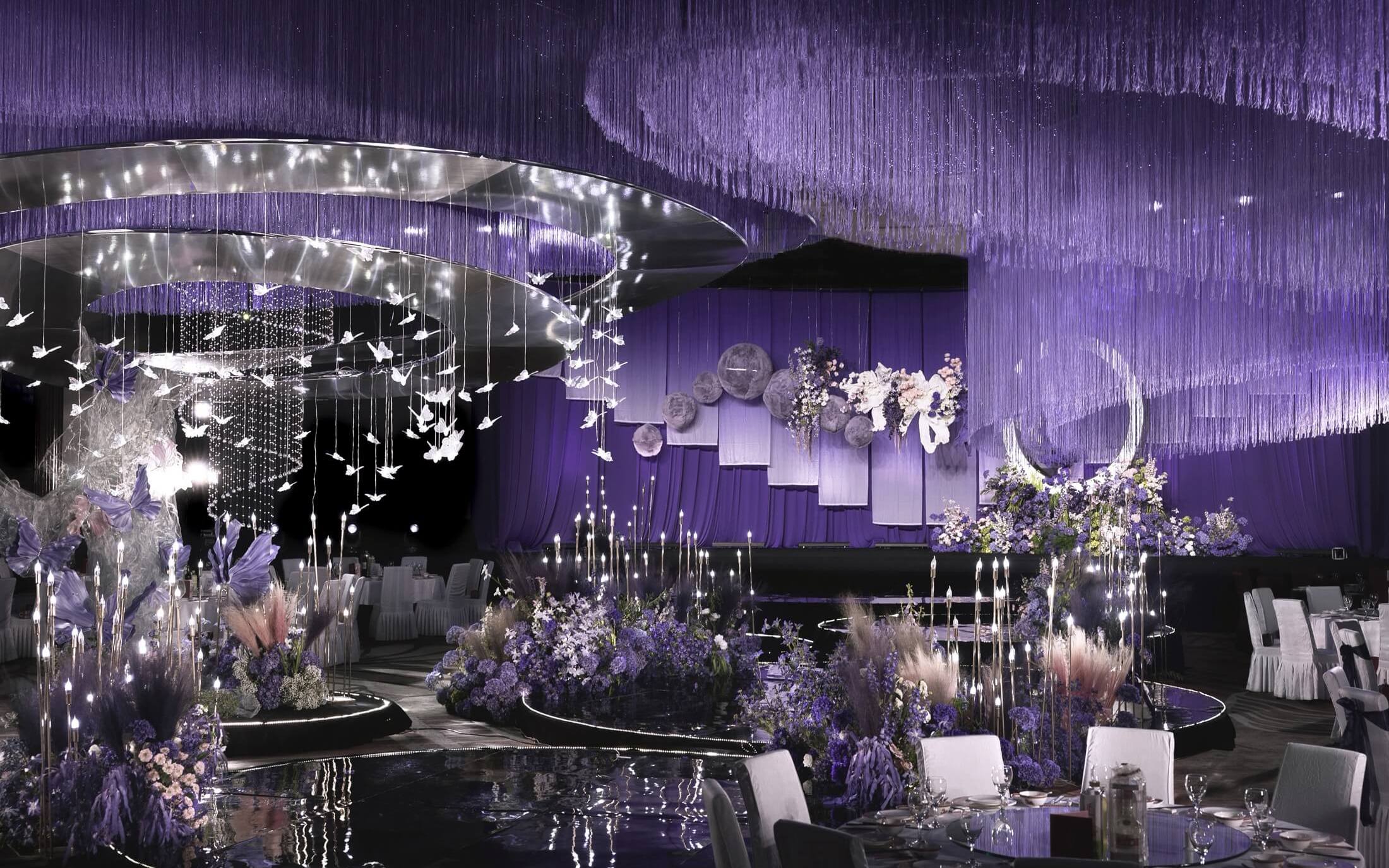 紫色高級線簾吊頂婚禮