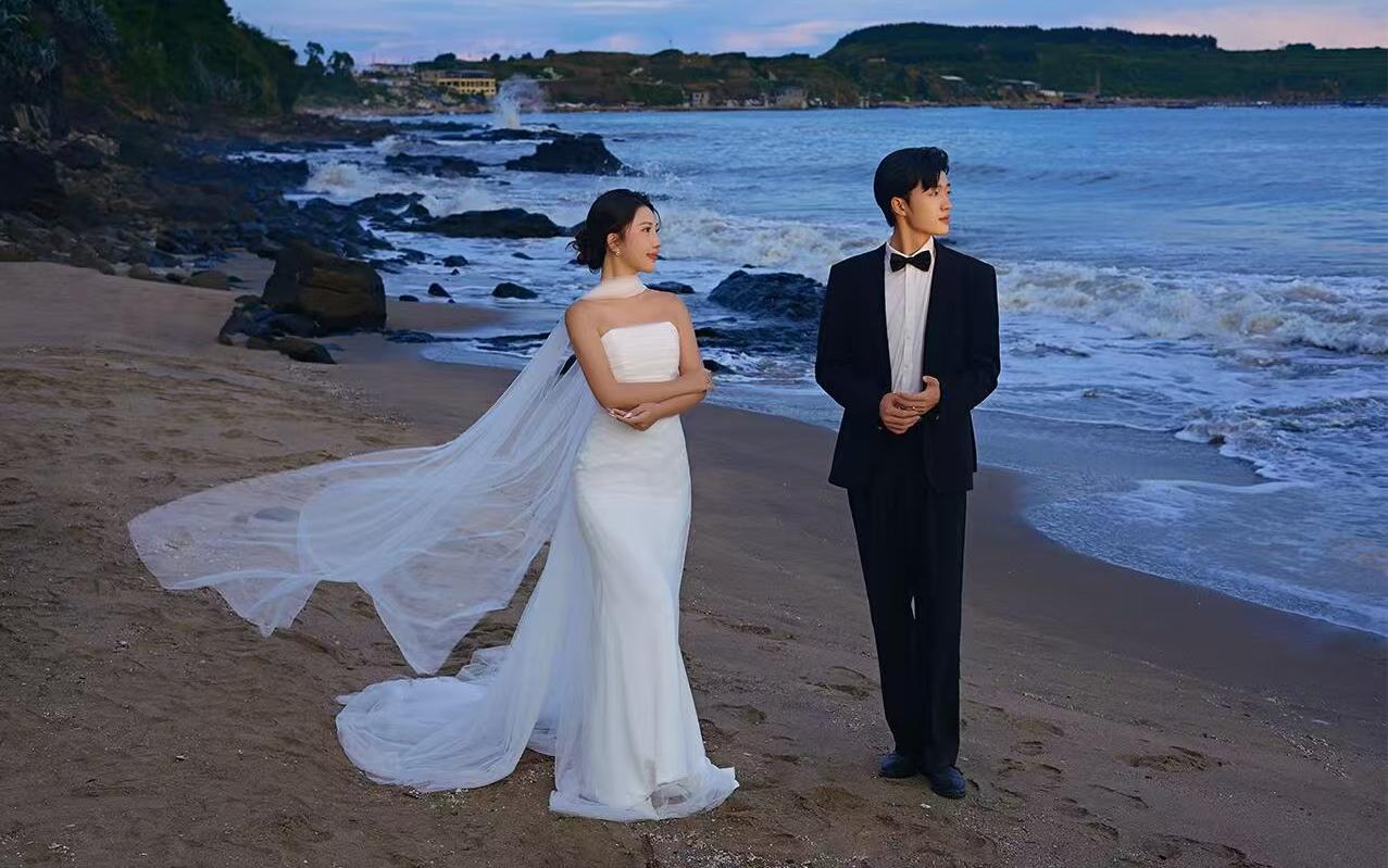 【海景礁石婚纱照】
