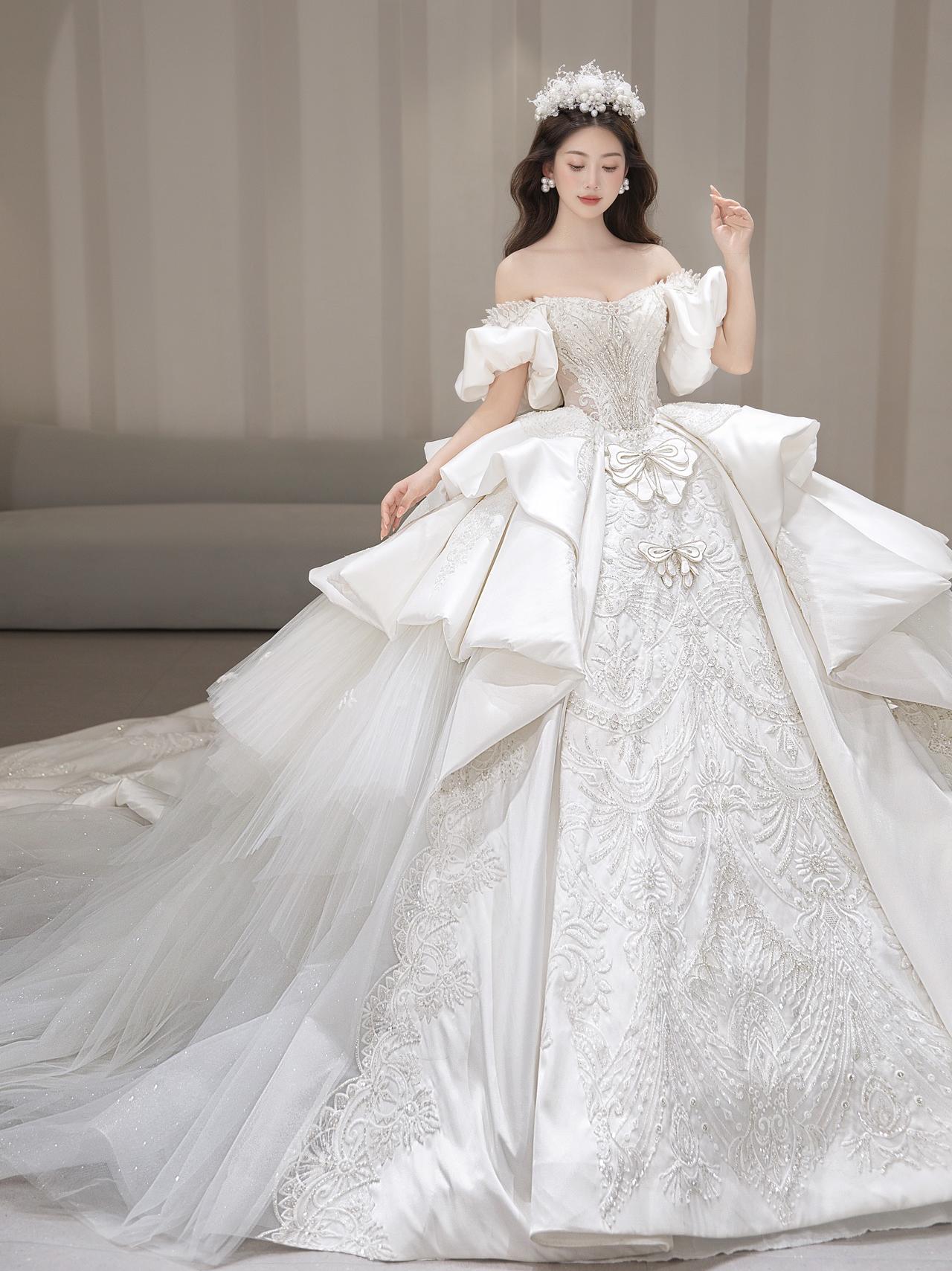 Bee Bridal春雪 玉蝶