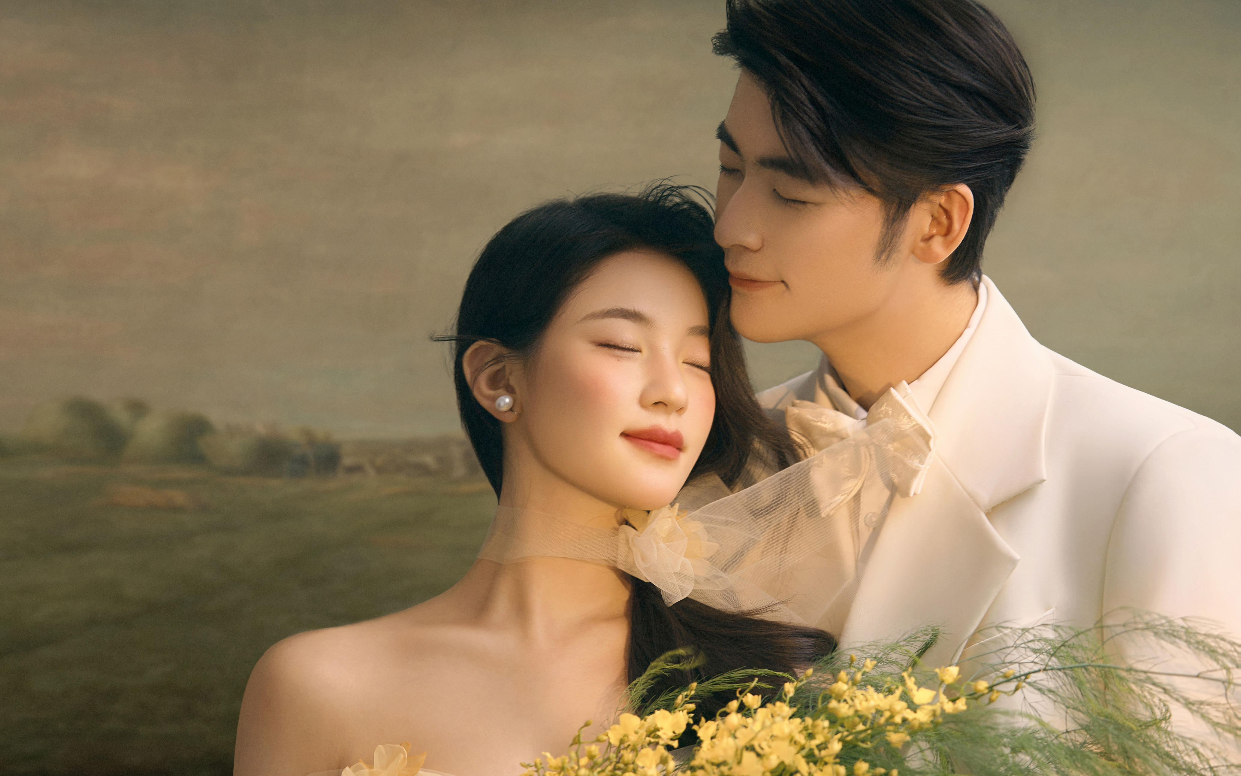 【复古油画婚照】暖黄纱裙尽藏温柔，解锁法式优雅