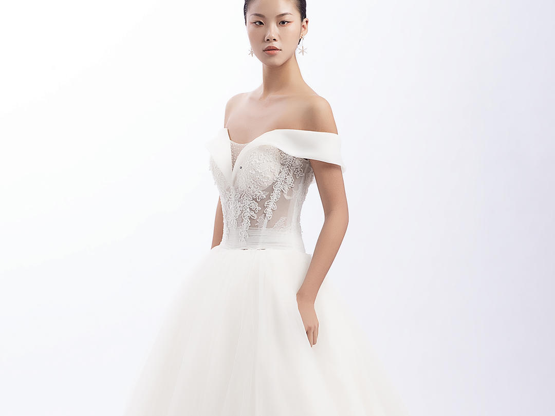 【素婚纱礼服定制】甜美海鸥款主婚纱+出门秀禾