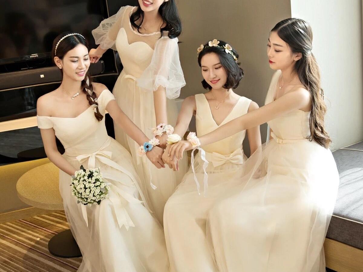 4个伴娘+妈妈妆套餐（不跟妆）