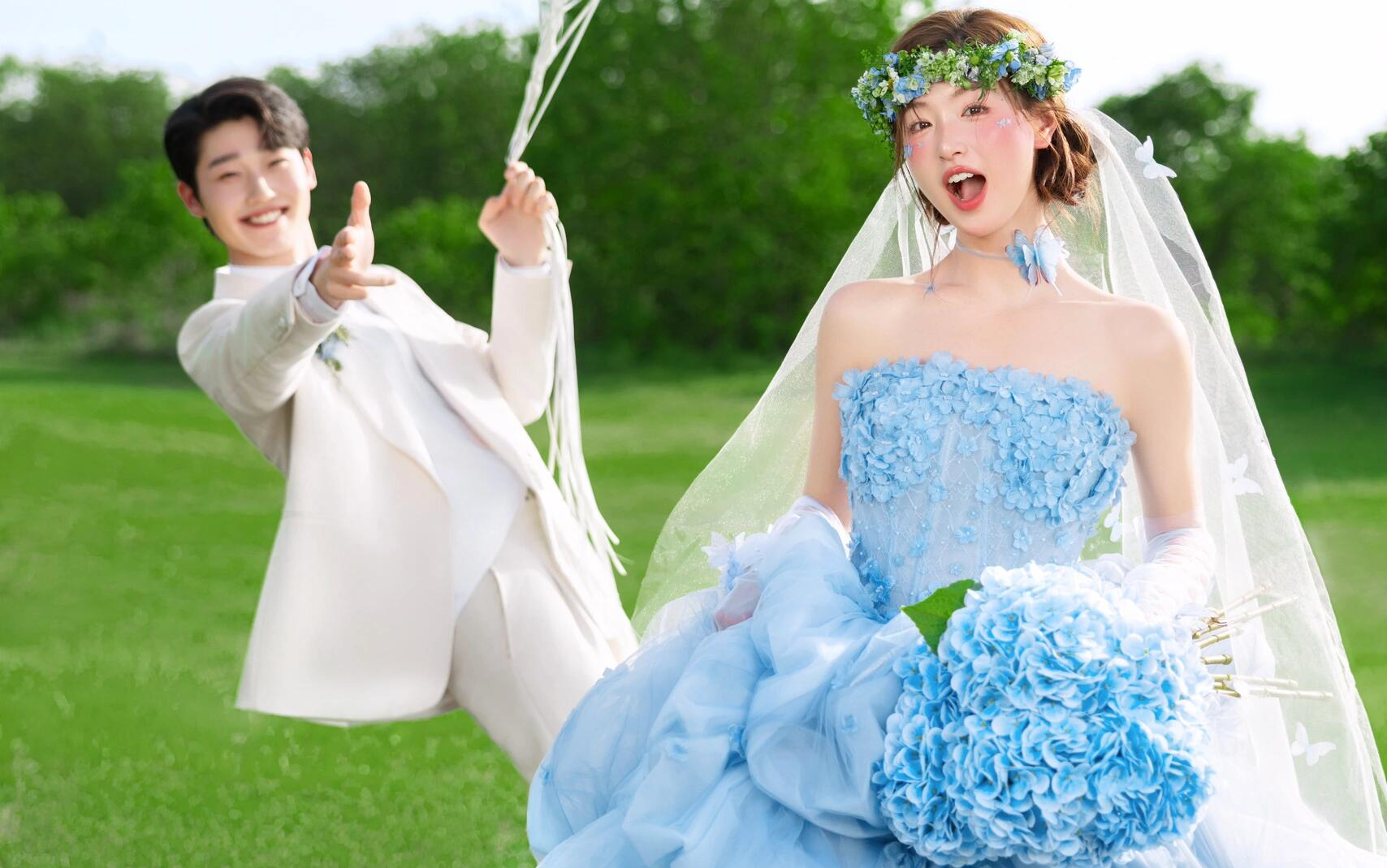 仙女必拍❗️公主风草坪婚纱照简直不要太出片