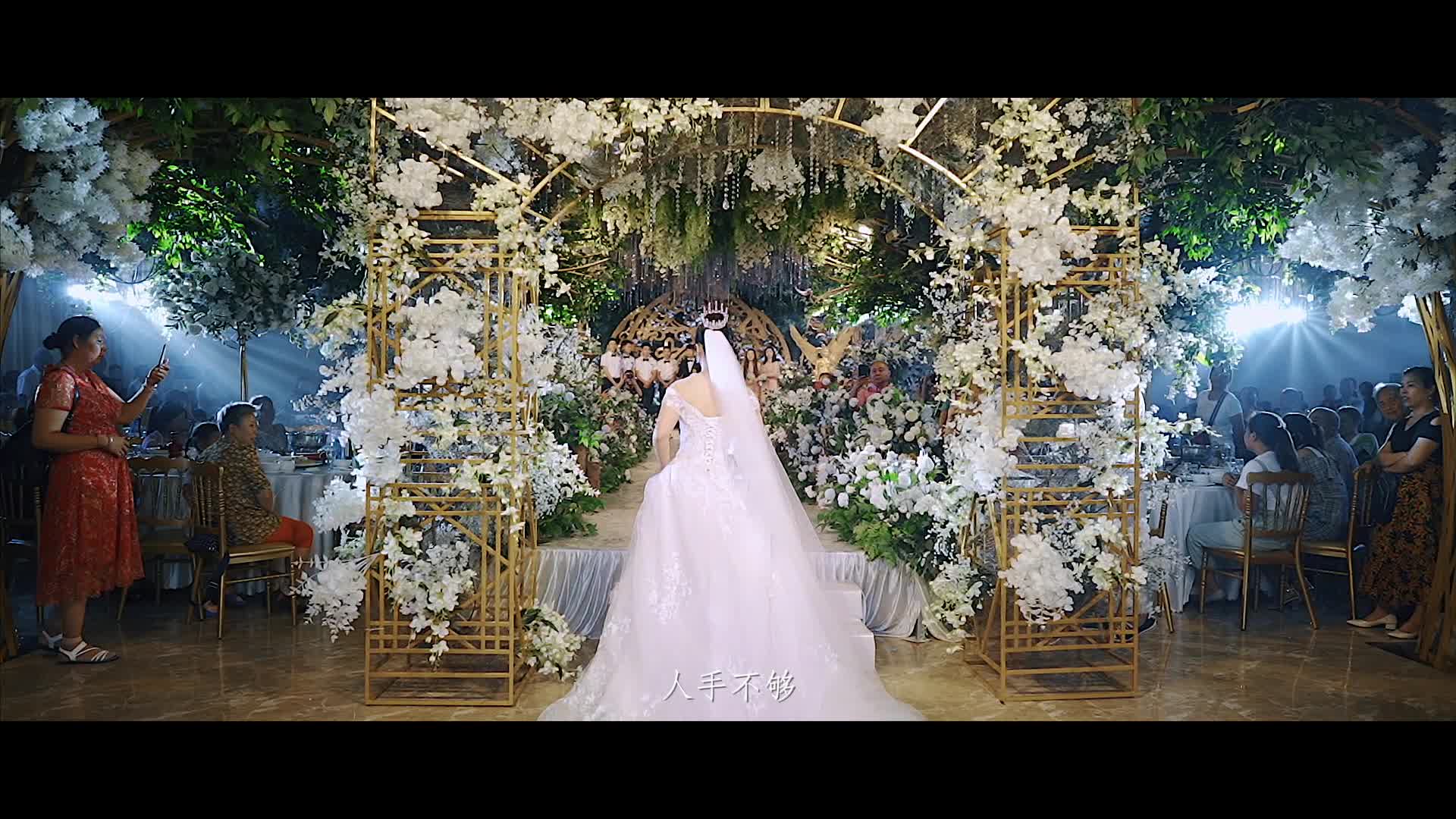 《蛋黄酥》主持人代宣林作品