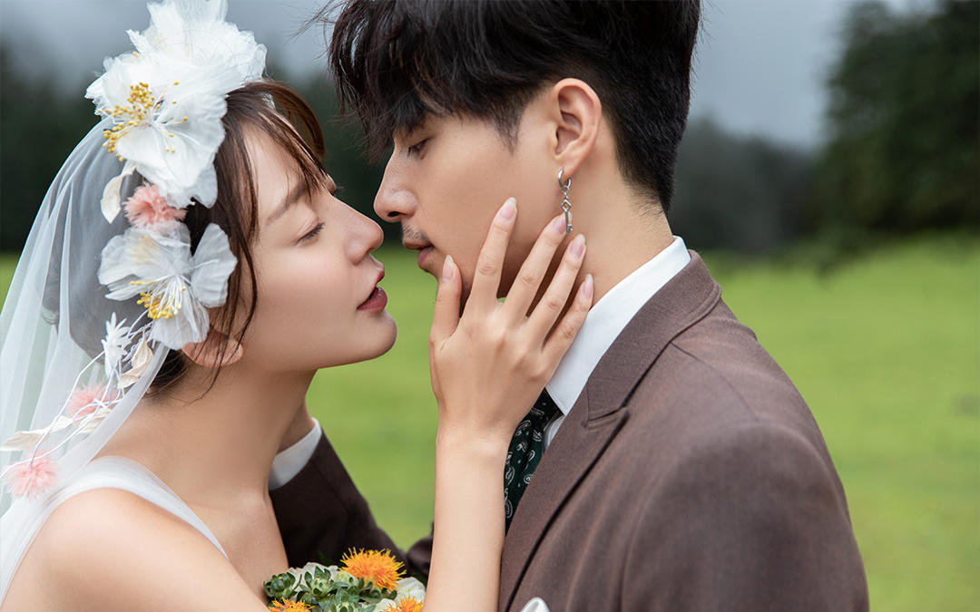 麗江定制旅拍：一價全包+酒店+接機/所拍即所得