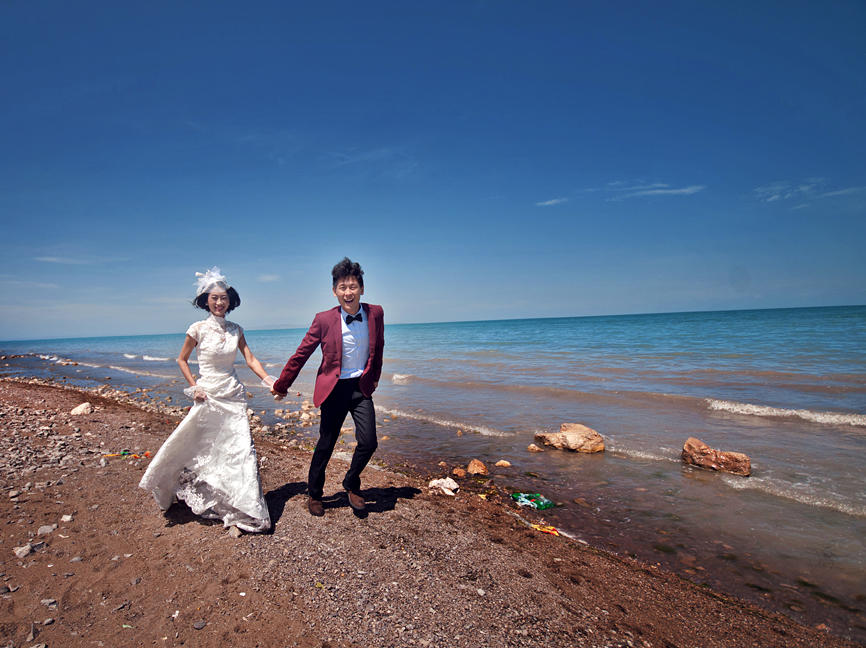 青海湖婚纱摄影_横构图青海湖摄影(3)