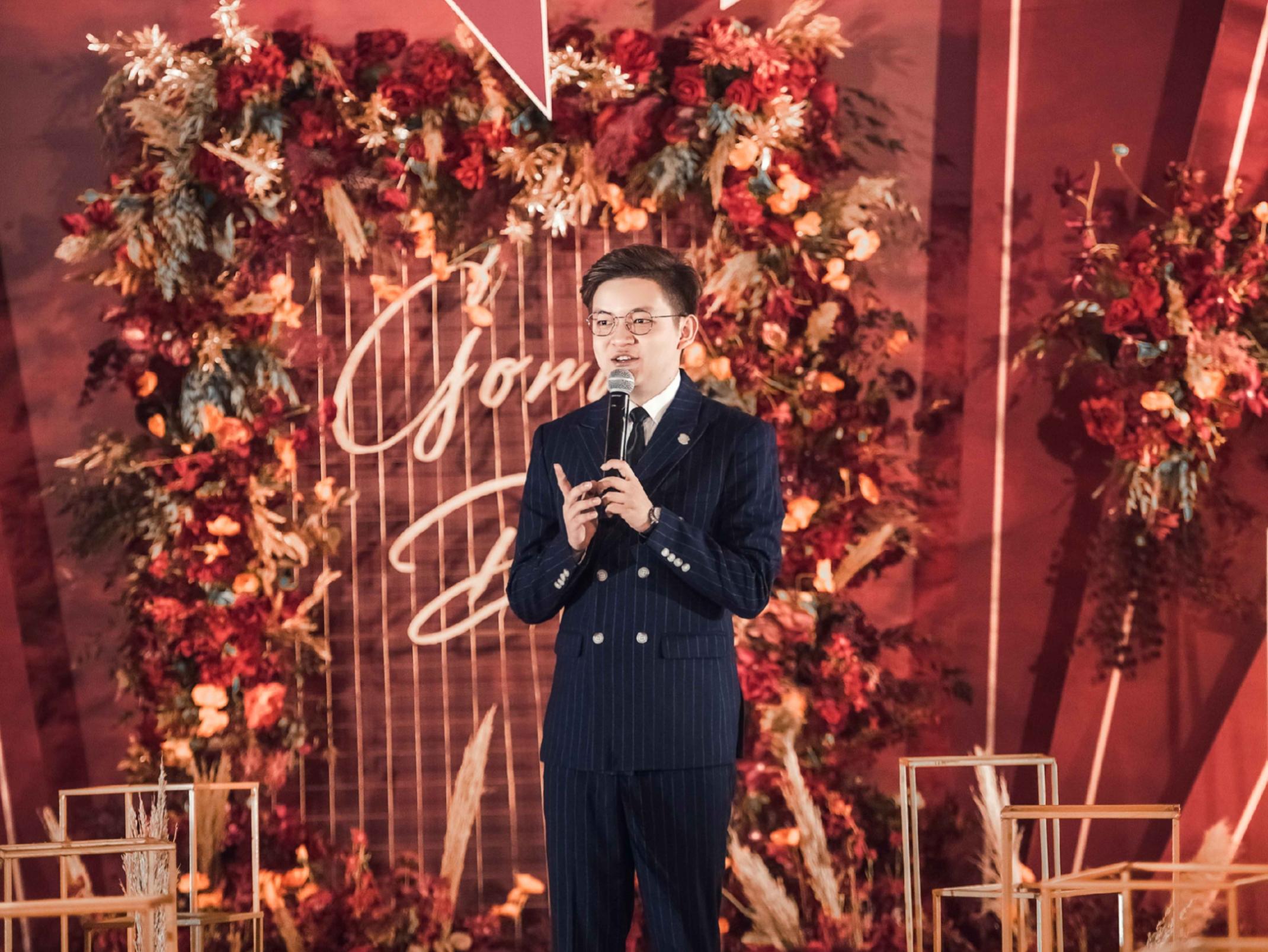 高涵【大学广播电台播音员、服务细致、轻松自然】