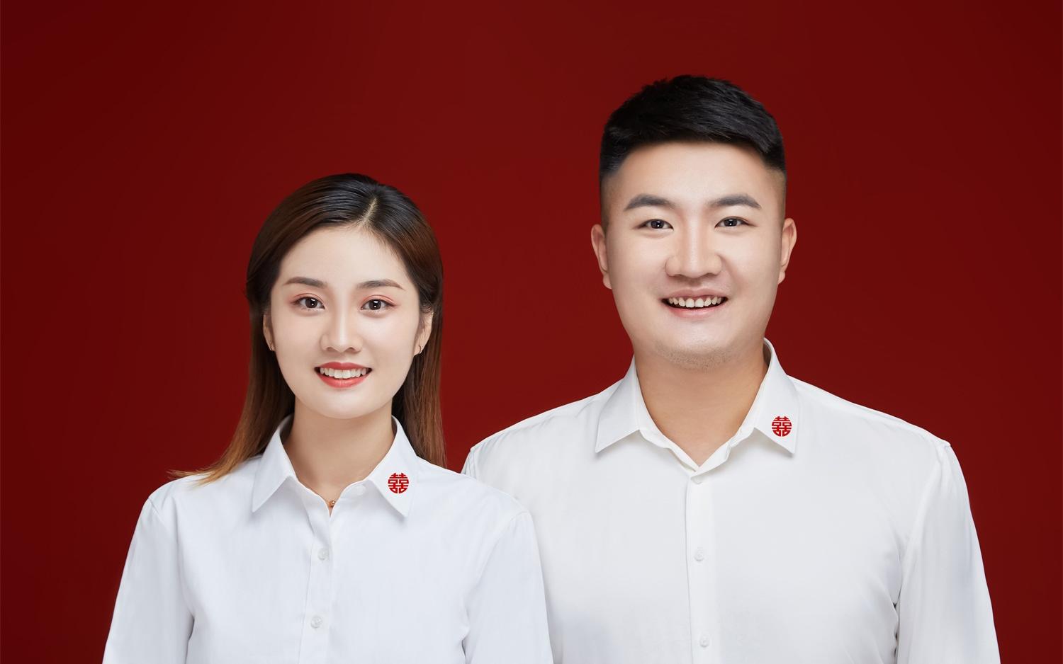 【 结 婚  登  记 照 】