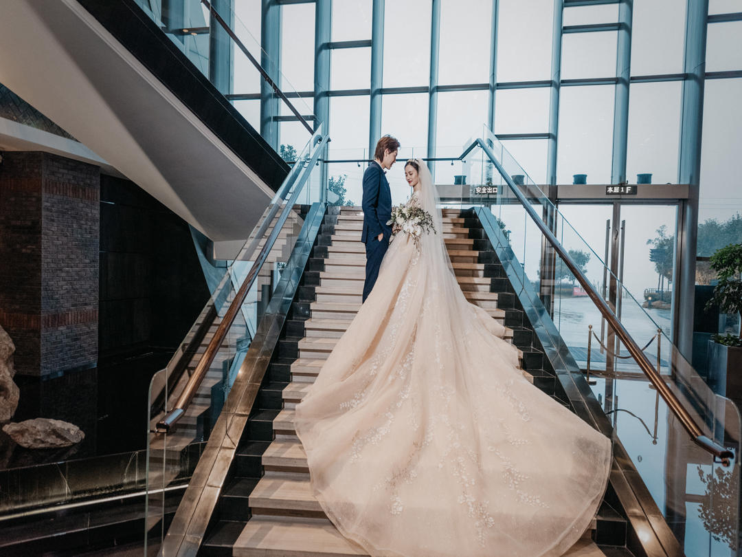 设计师系列主纱＋出门纱＋手工马来褂＋明星定制西服