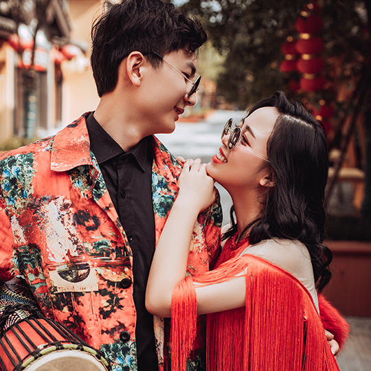 爱的力量 非凡婚纱时尚 国潮风