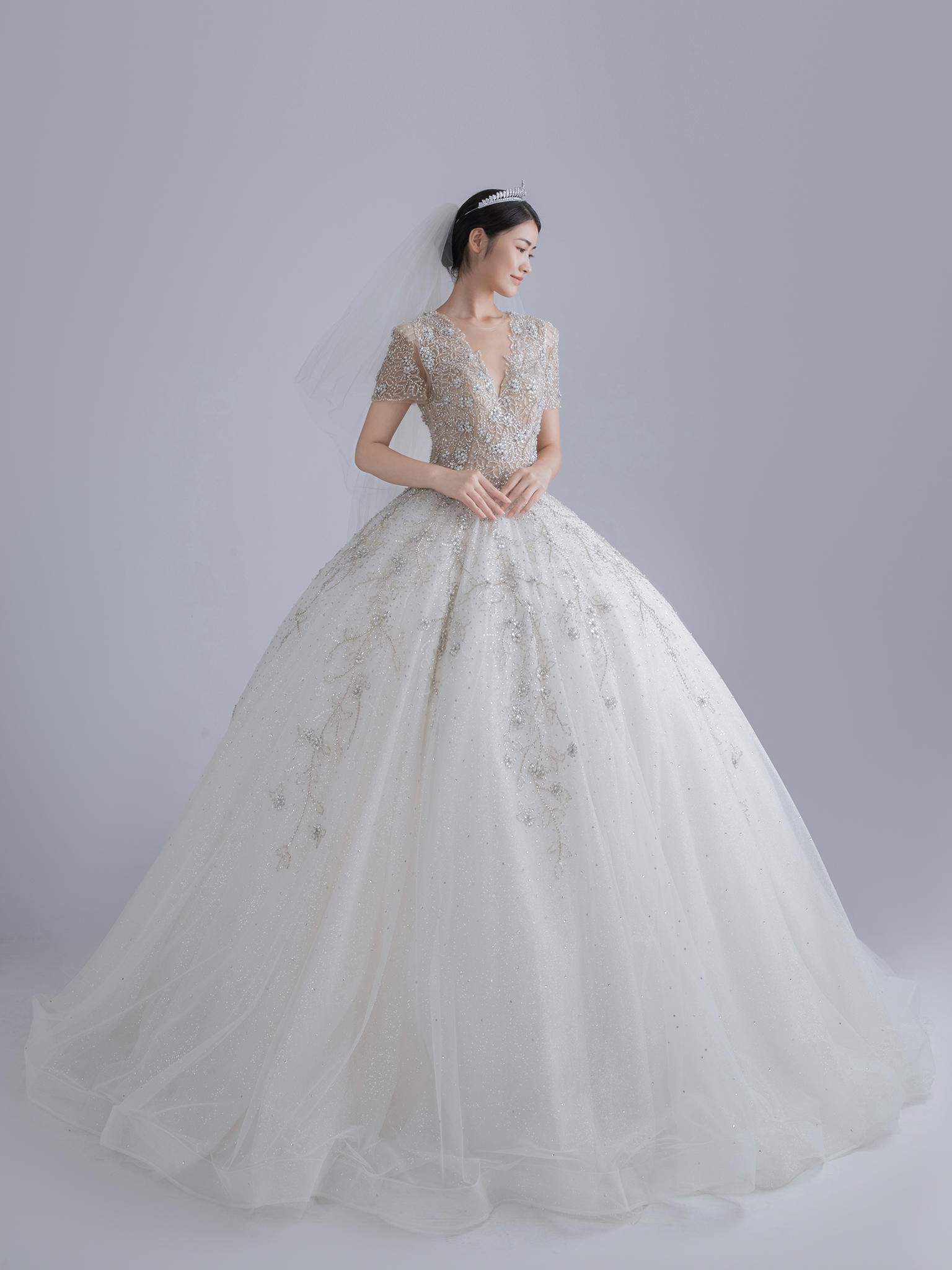 超值主推|拖尾婚纱套餐含跟妆