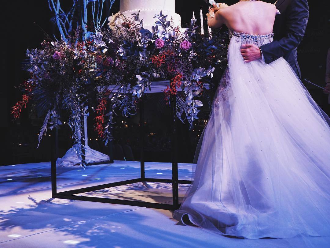 中央舞台现代party风|全真花|