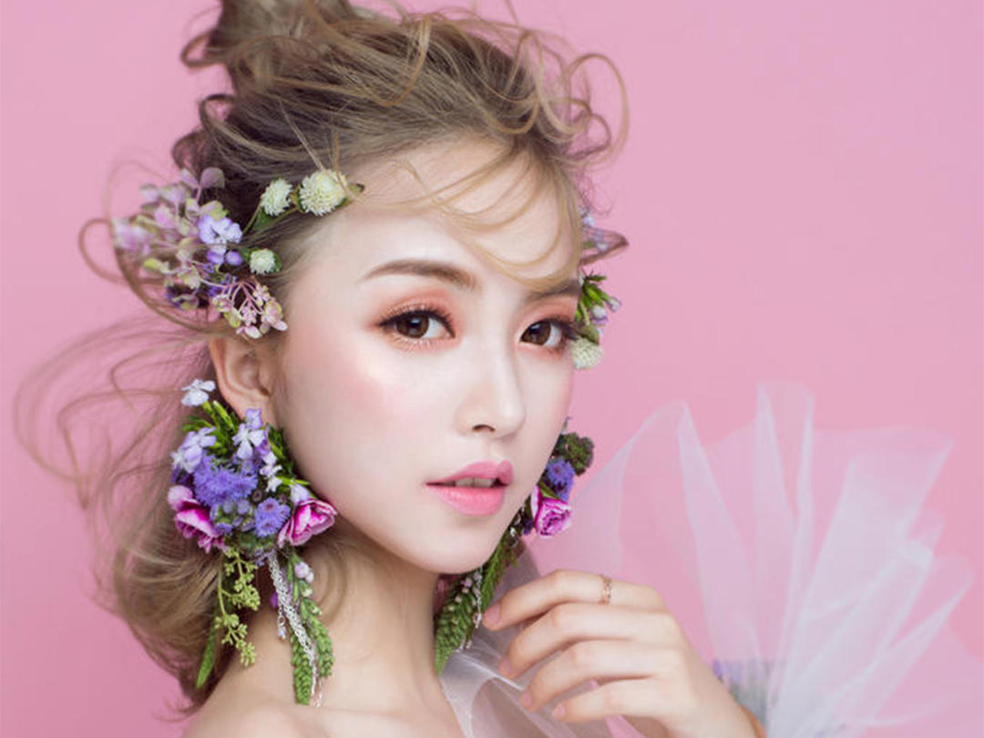 【美纪时尚新娘妆】 首席化妆师