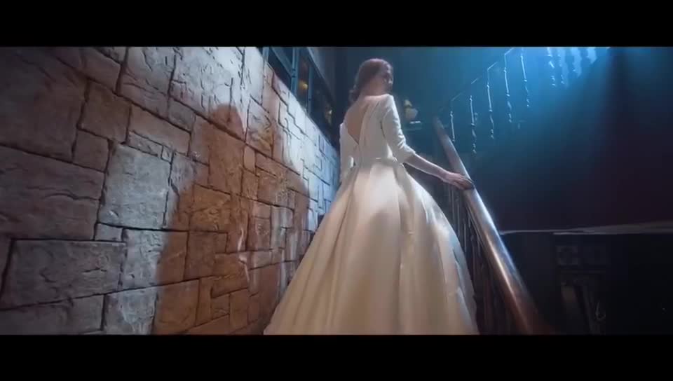 婚纱女2019新款新娘超仙梦幻拖尾奢华出门敬酒服