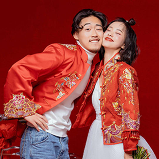 【热门推荐】必拍中式经典婚纱-婚纱摄影