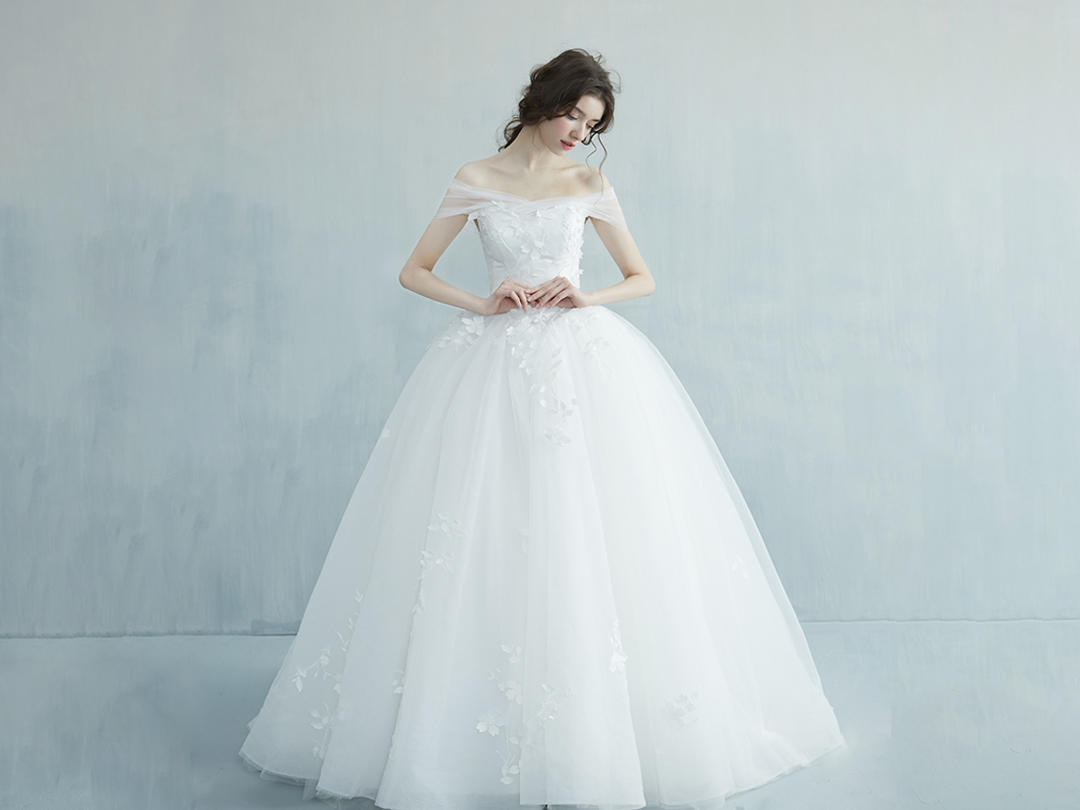 【限时抢】免费试纱！仪式主纱+设计款礼服+龙凤褂