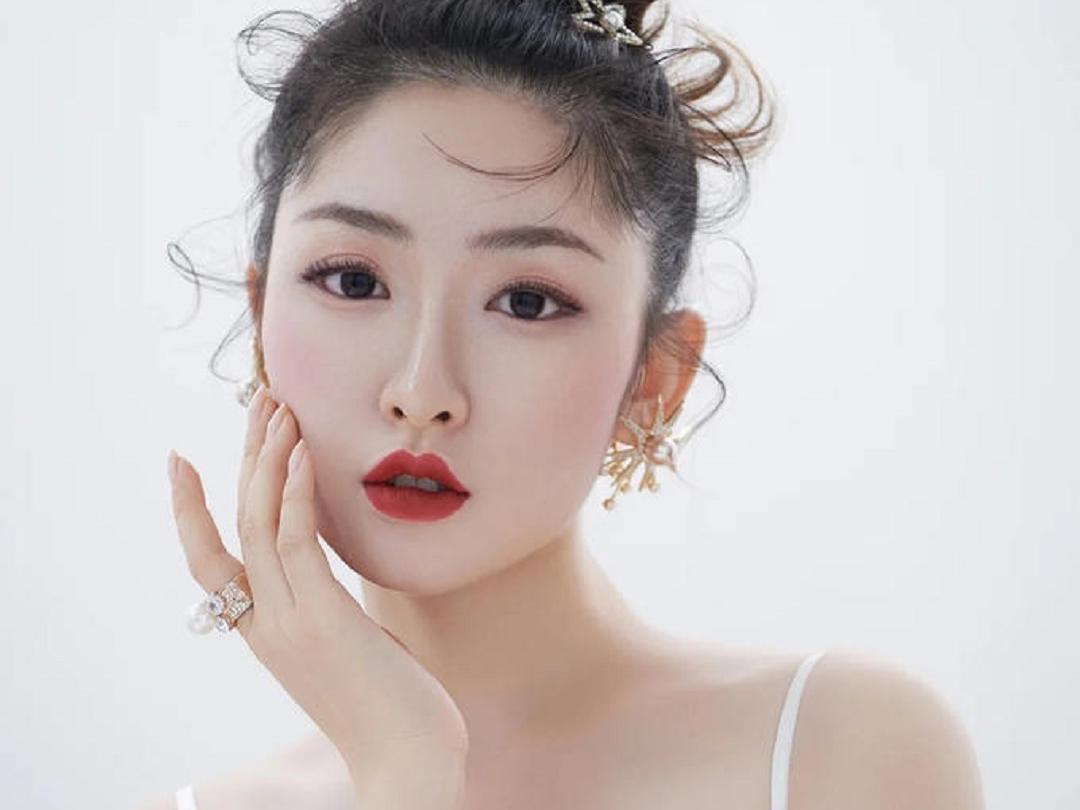 【花嫁妆造】首席化妆师全程跟妆+亲友 套系C