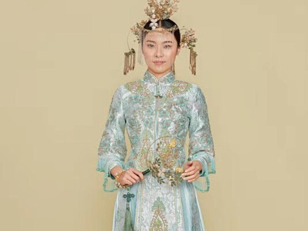 [圣柏莎]蓝色中式百褶秀禾服