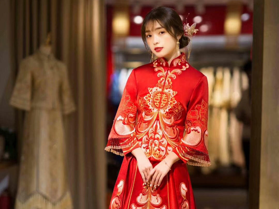 传统中式出门敬酒手龙凤褂 单品租赁