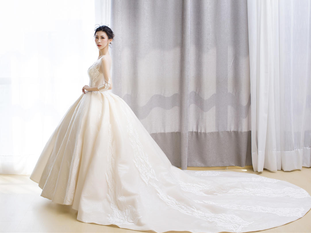 【缔尔】欧式女王范宫廷款婚纱