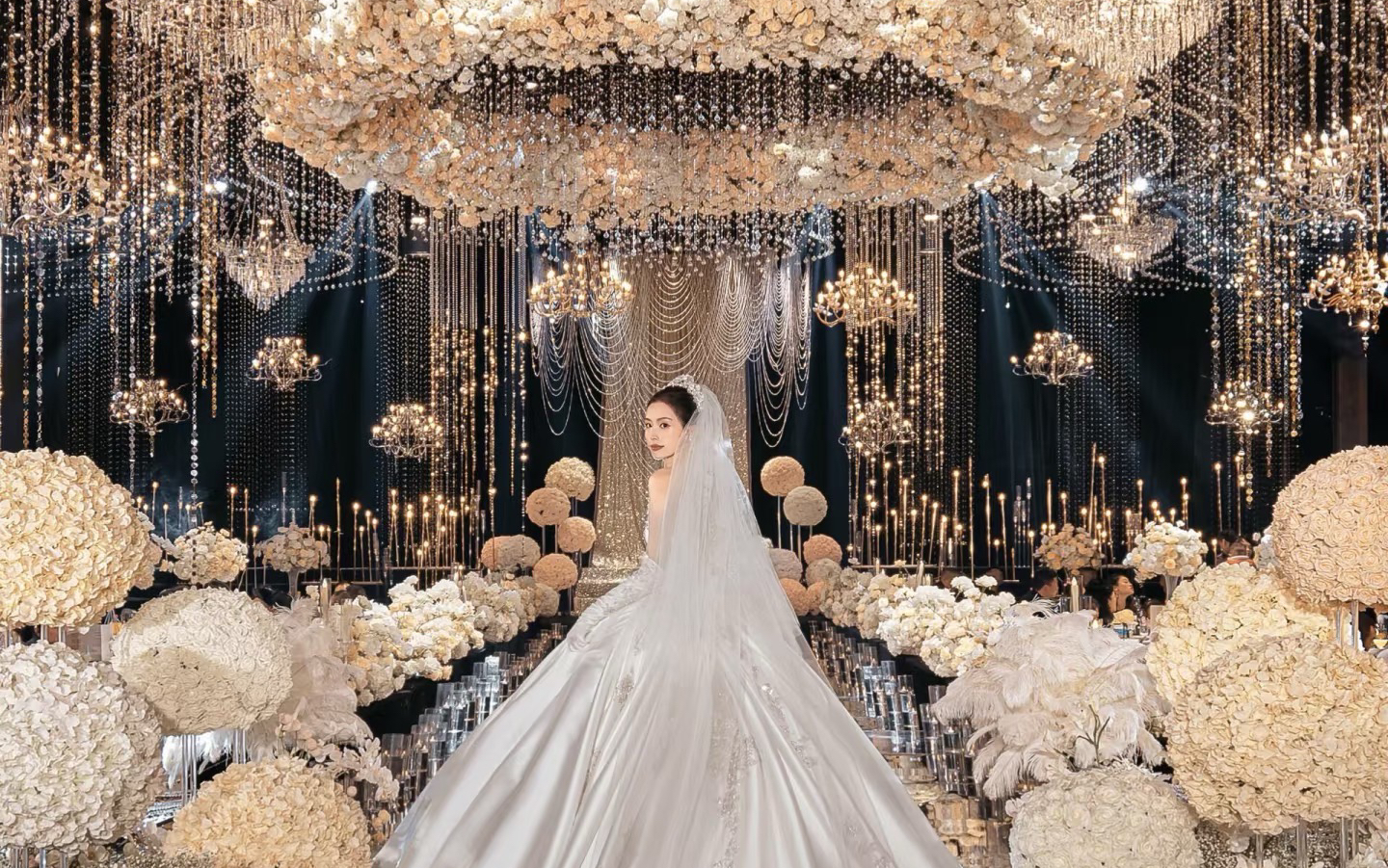 黑金輕奢水晶主題婚禮