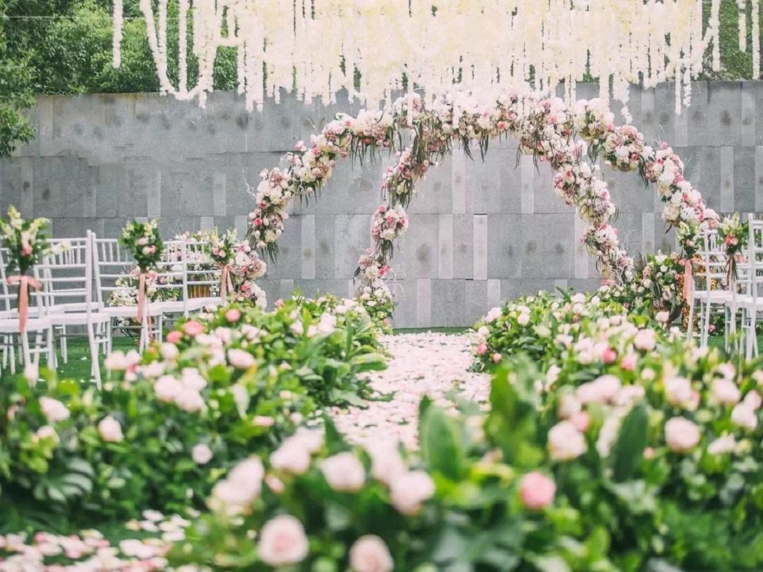 奢华梦幻爱丽丝梦游主题定制婚礼