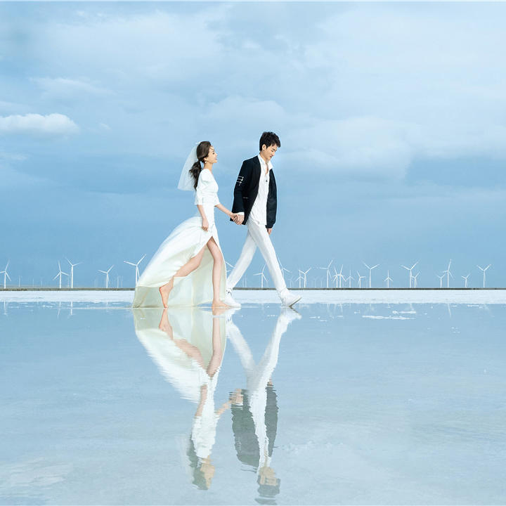 唯伊视觉婚纱摄影#蓝天道路