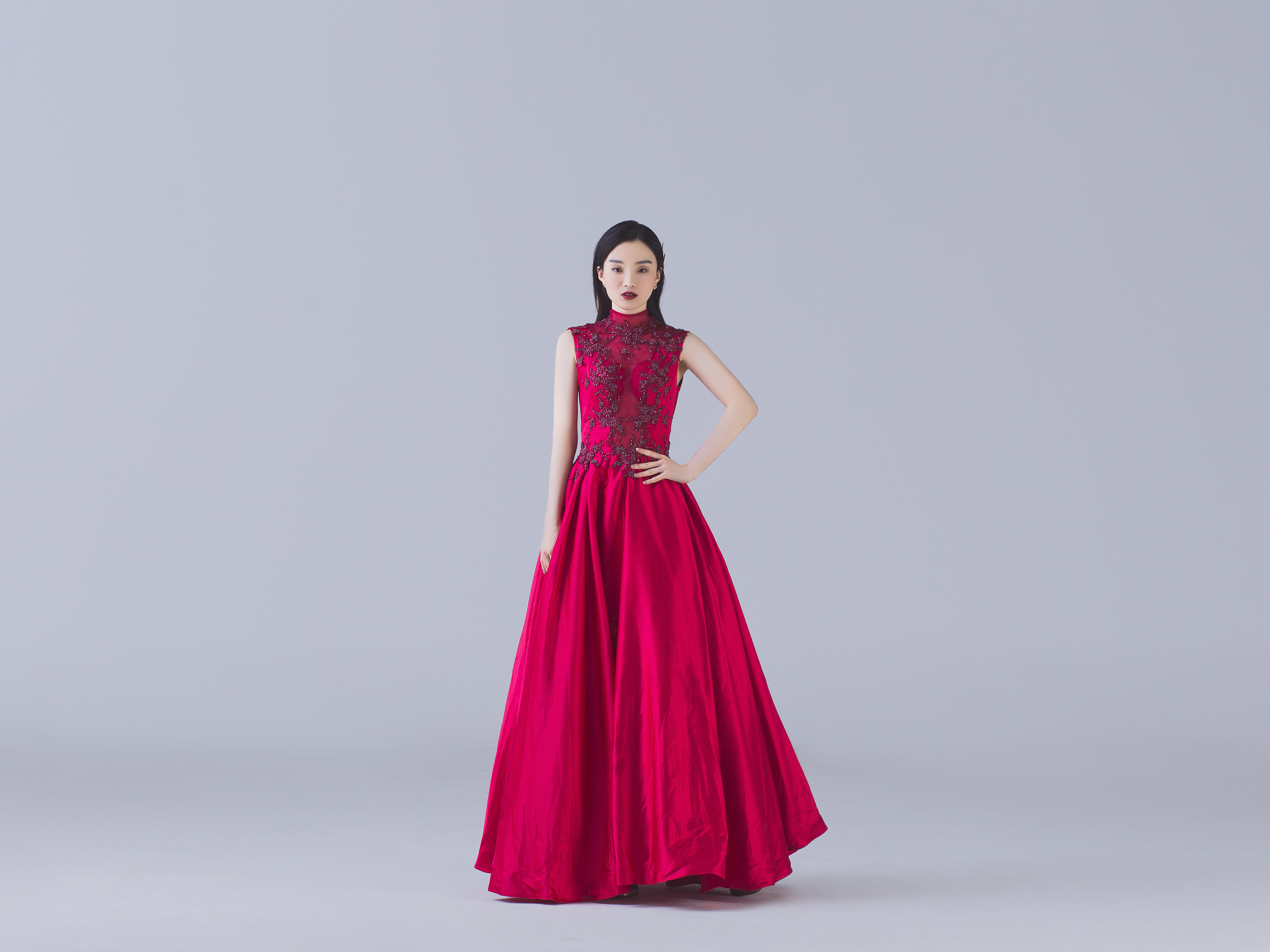 万黛【高定轻奢】秀禾（齐地纱）+拖尾主纱+敬酒服