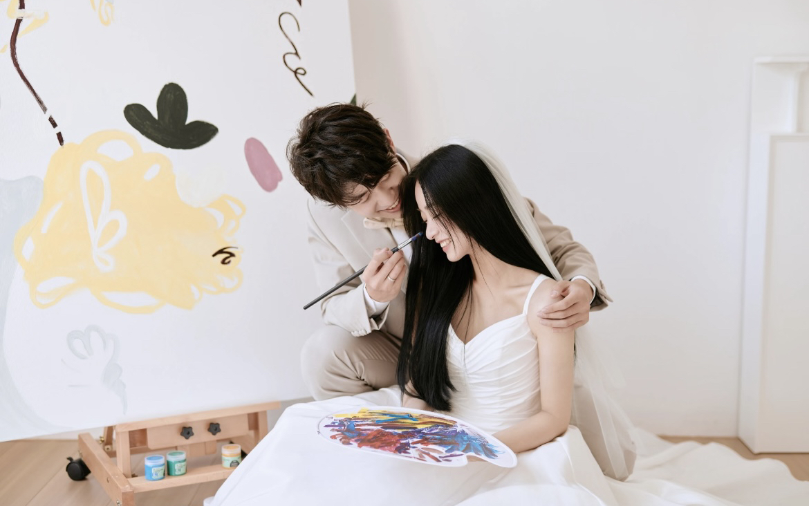 藝術(shù)感爆棚的婚紗照