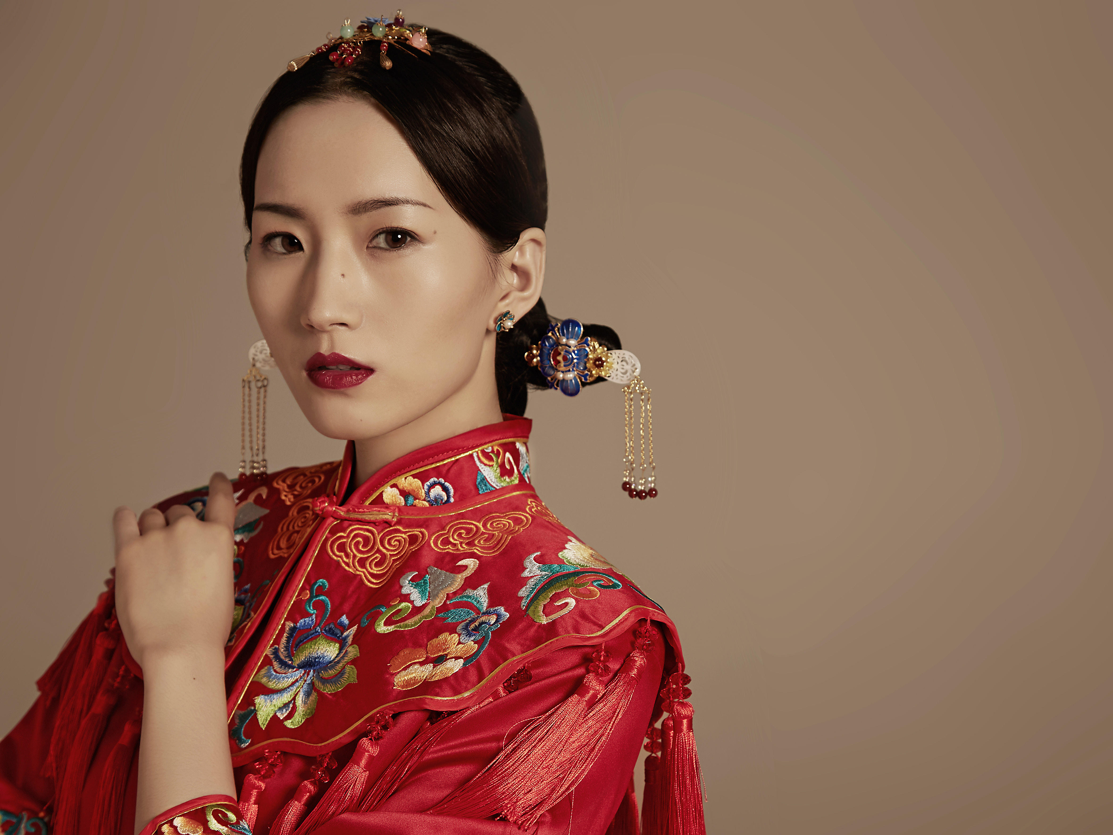 超值！！绝美秀禾服+敬酒服 惊喜价格来袭