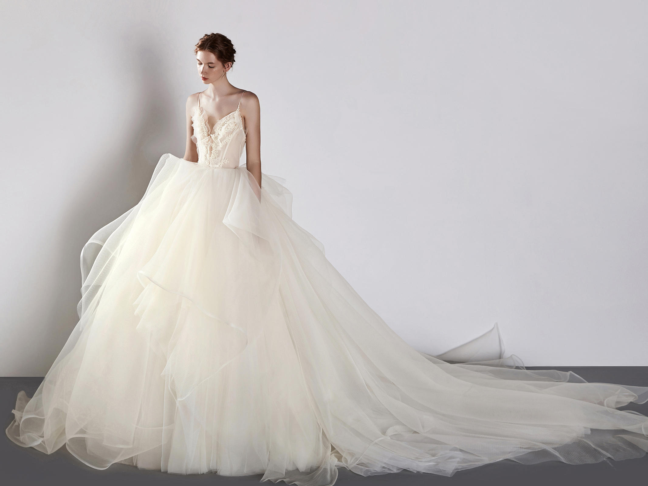 【木槿婚纱一站式套餐】两日七件套+两日总监档跟妆