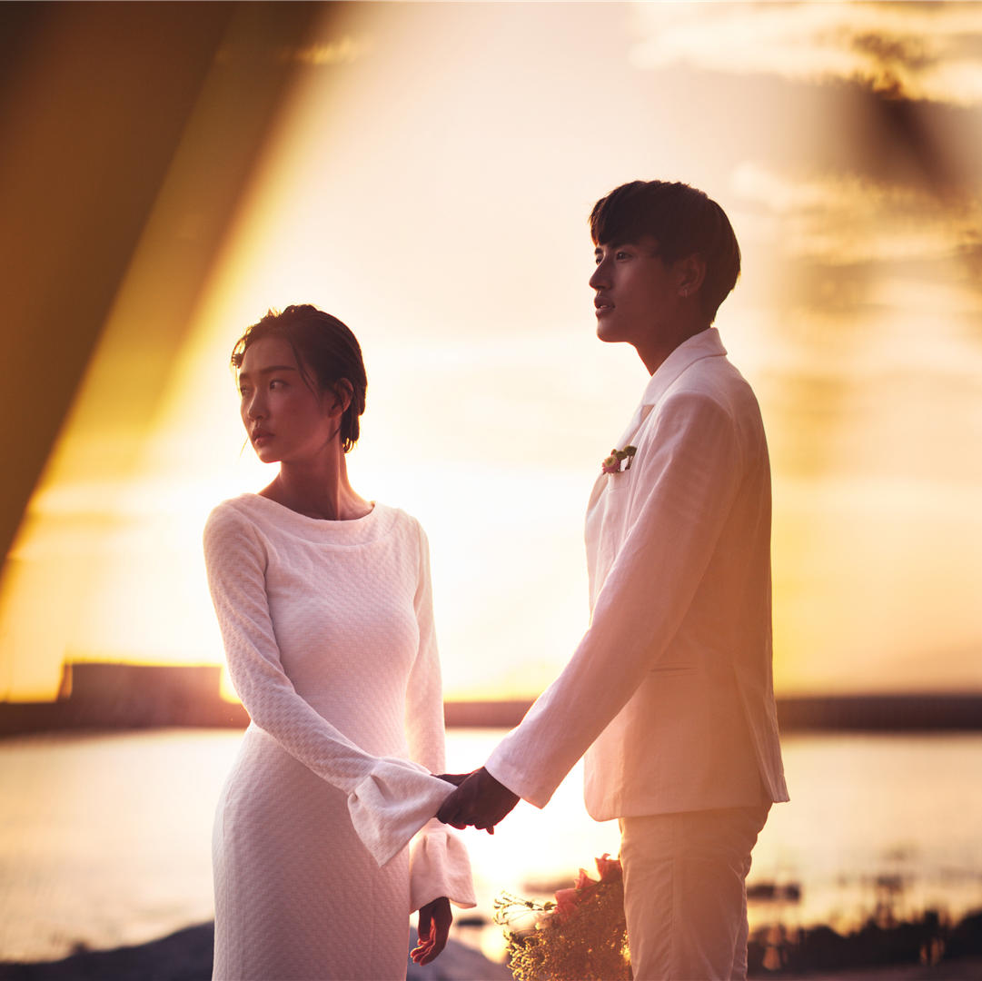 ins婚照+多外景拍摄+内景通拍+服装任选 