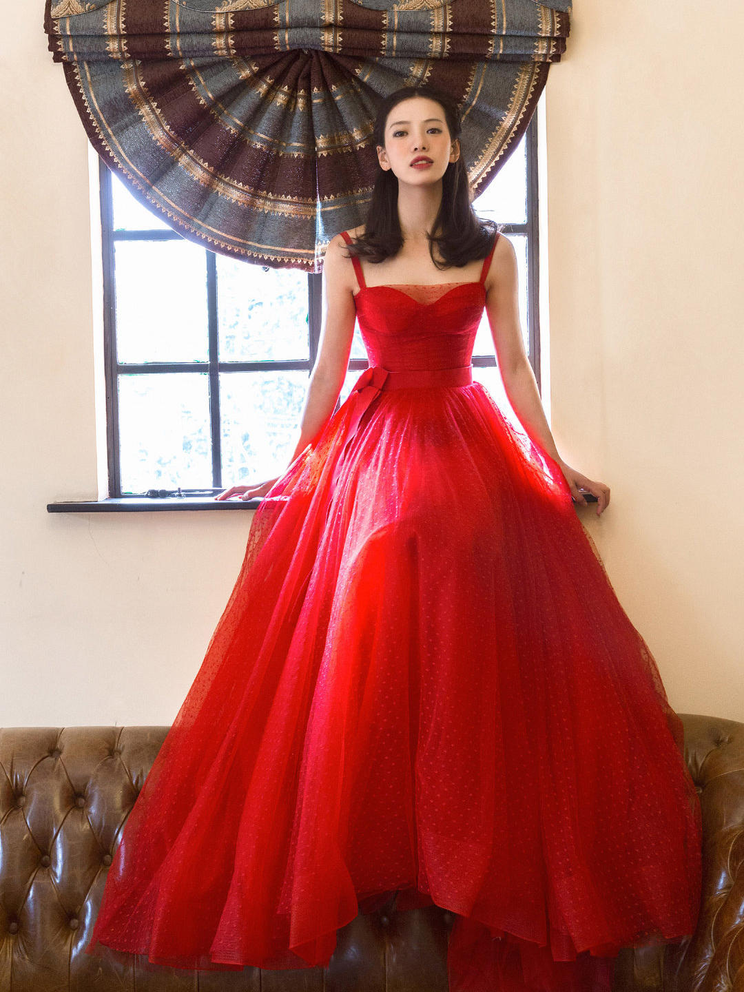 【也宁婚纱】3件套租赁  高定拖尾主纱版