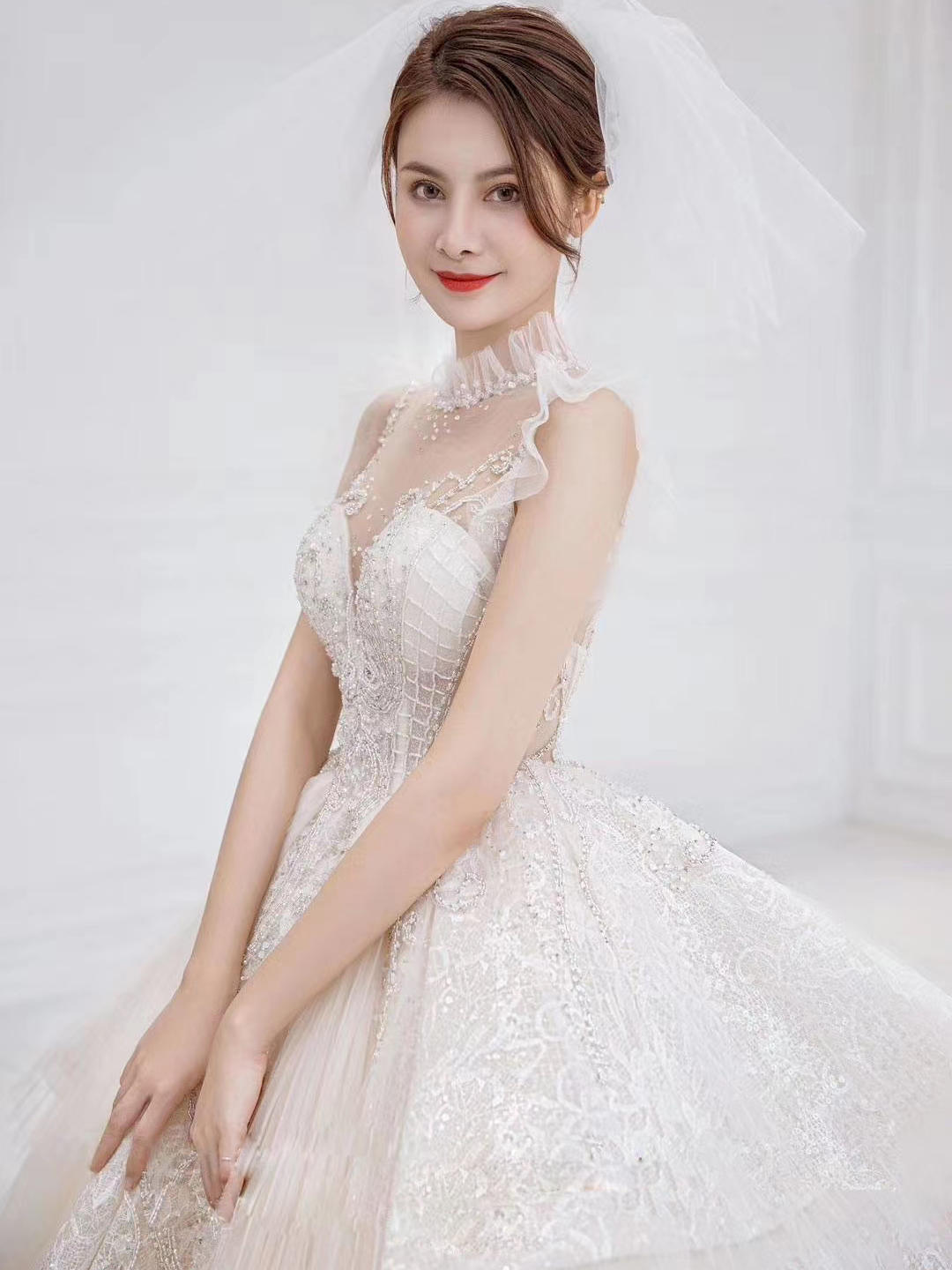 【网红爆款】亚洲设计师轻奢正品仪式纱