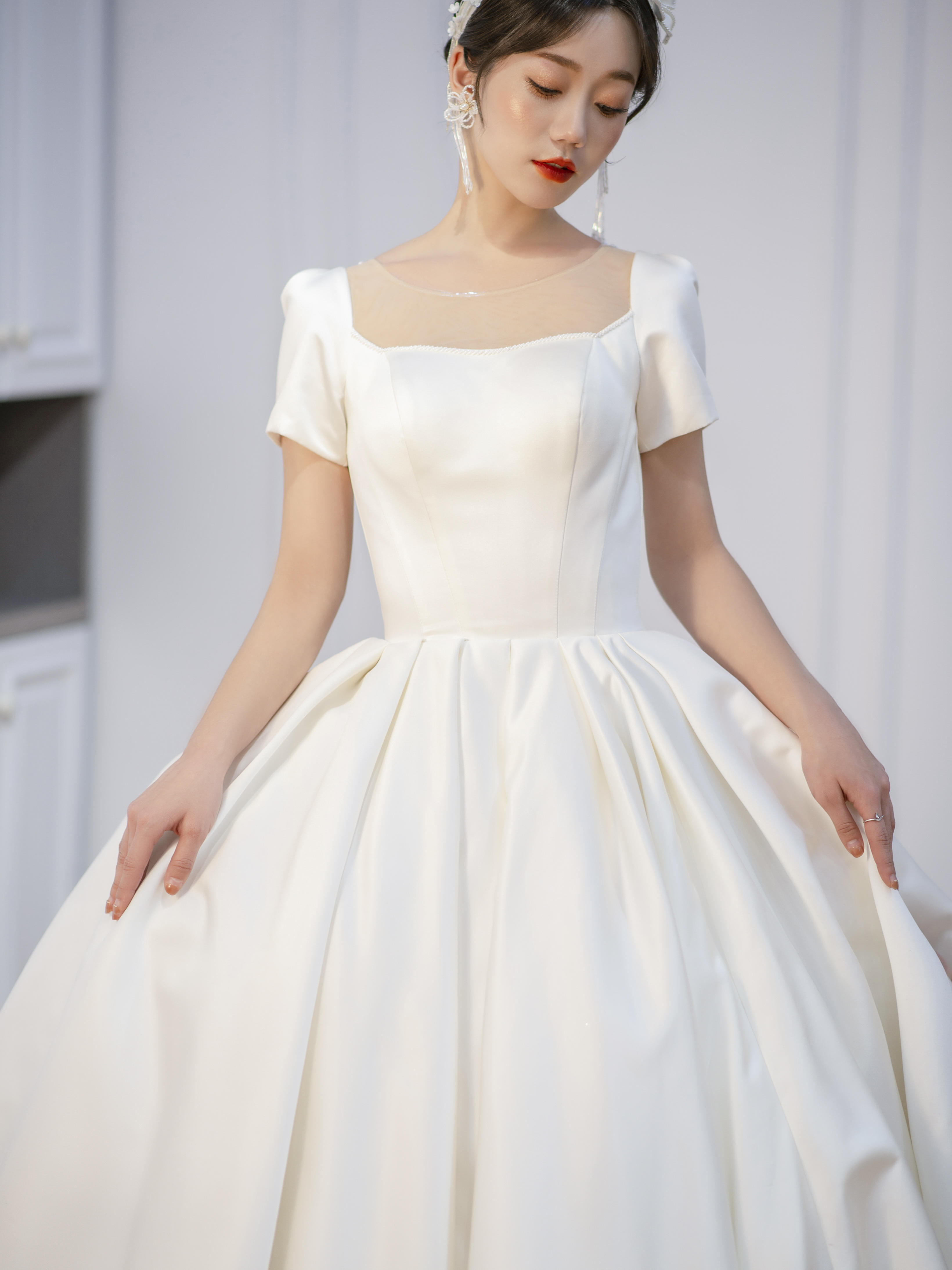 【婚礼·纪专享】婚纱+秀禾+跟妆一天